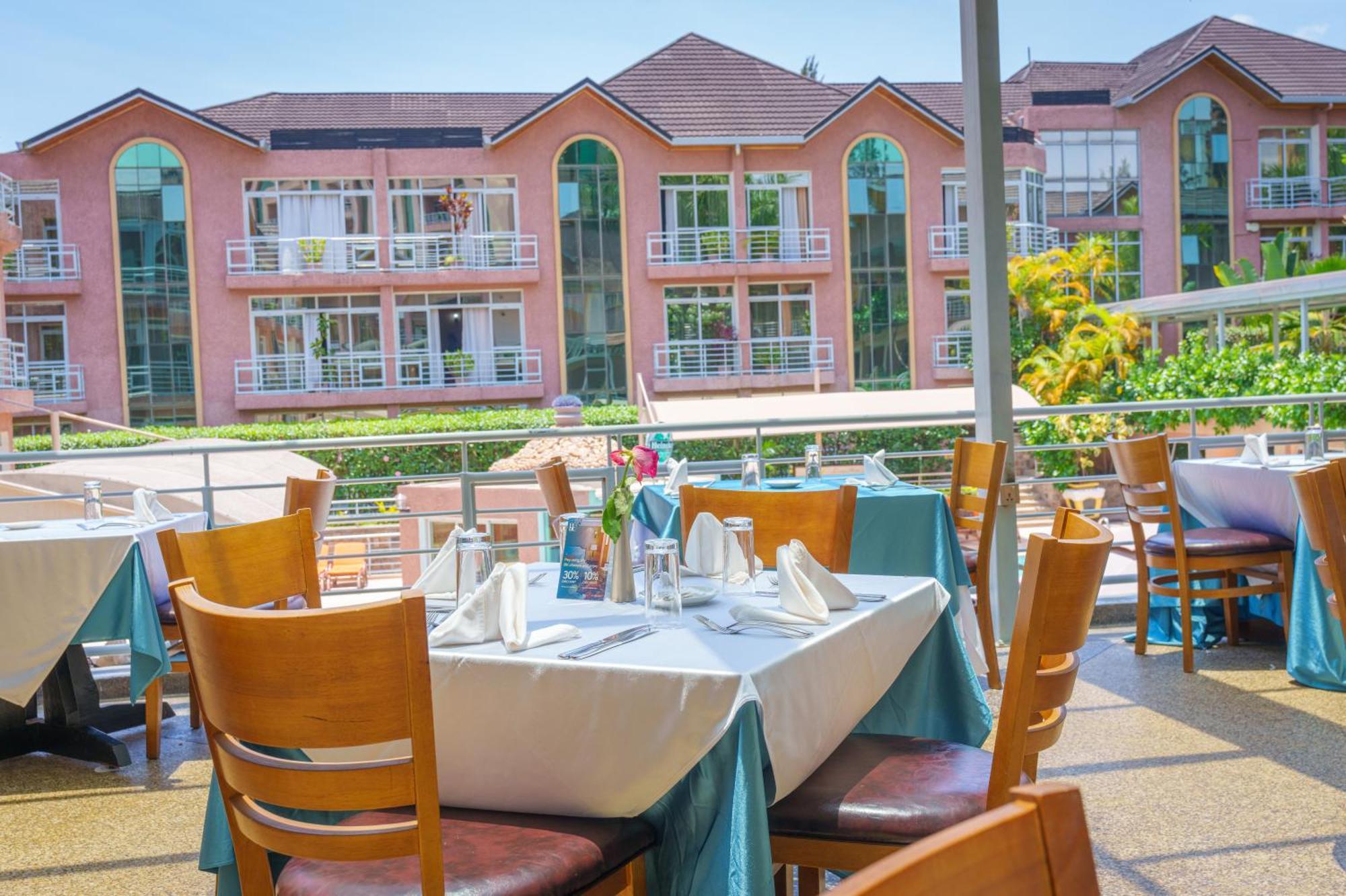 Lemigo Hotel Kigali Exterior photo